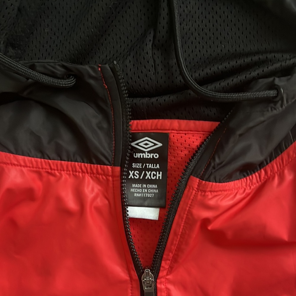 Vintage Umbro windbreaker jacket - Picture 2 of 6